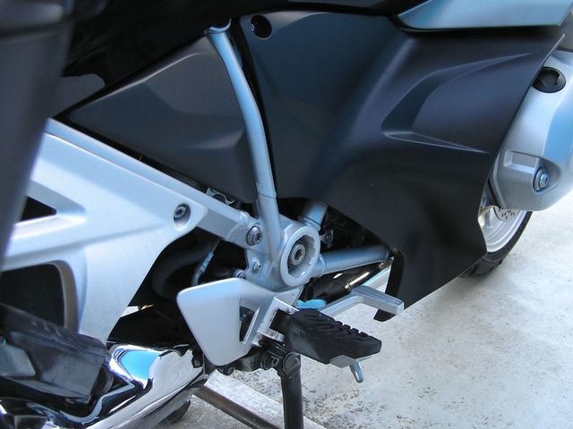 bmw - r-1200-rt