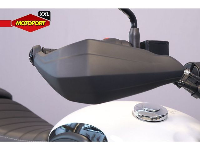 triumph - scrambler-400-xc