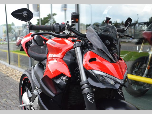 ducati - streetfighter-v2