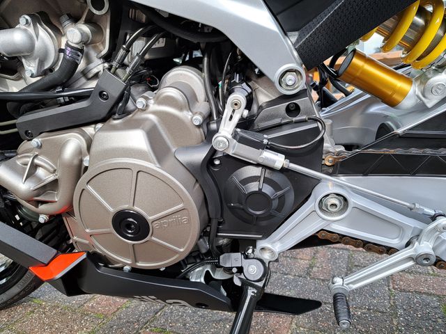 aprilia - tuono-660-factory