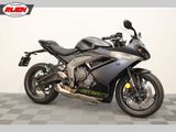 TRIUMPH DAYTONA 660