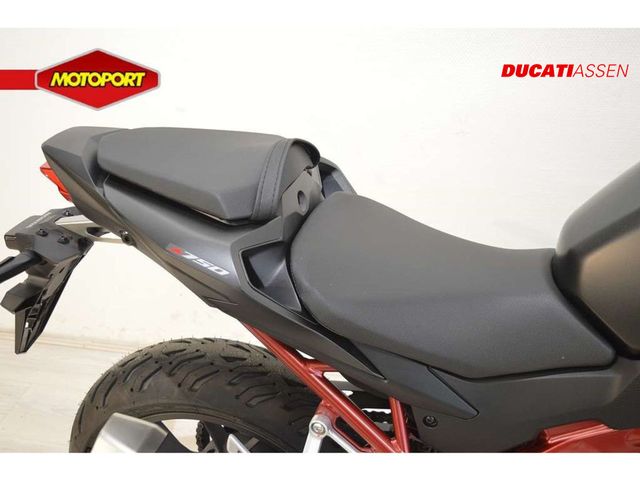 honda - cb-750-hornet-e-clutch