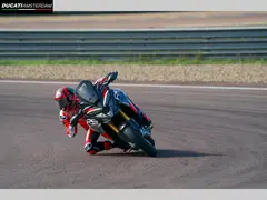 Ducati Multistrada V4 RS 2026 nieuw – foto 6 van 13