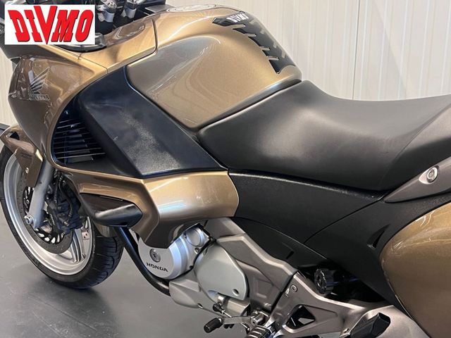 honda - nt-700-v-deauville