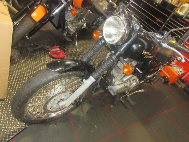 royal-enfield - bullet-500-electra