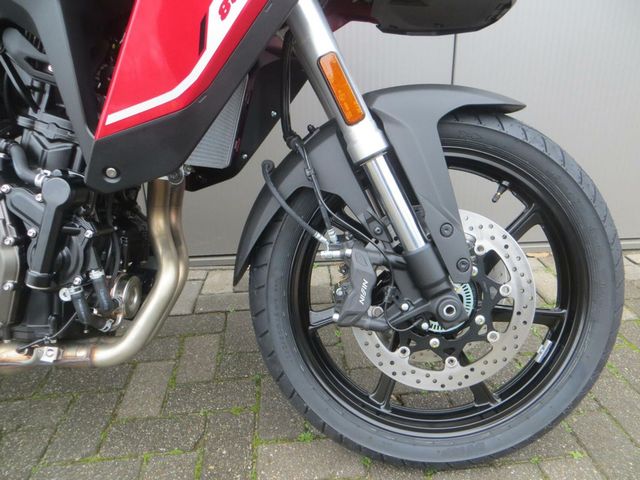 suzuki - v-strom-800