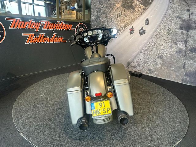 harley-davidson - street-glide-special-flhxs