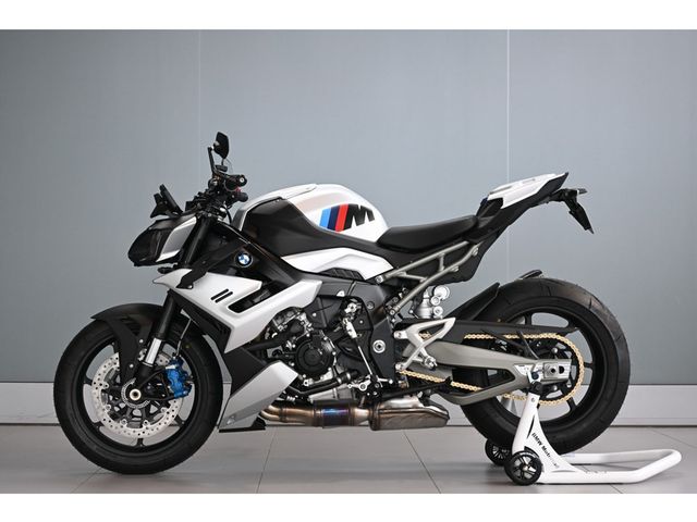 bmw - m-1000-r