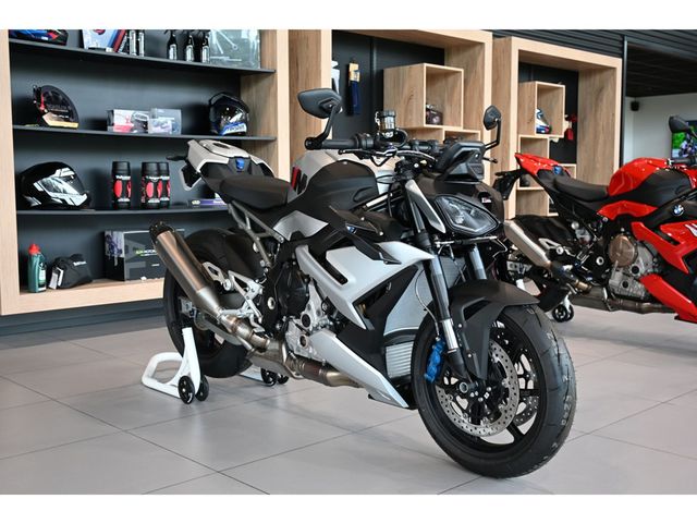 bmw - m-1000-r