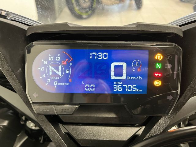 honda - cbr-650-r