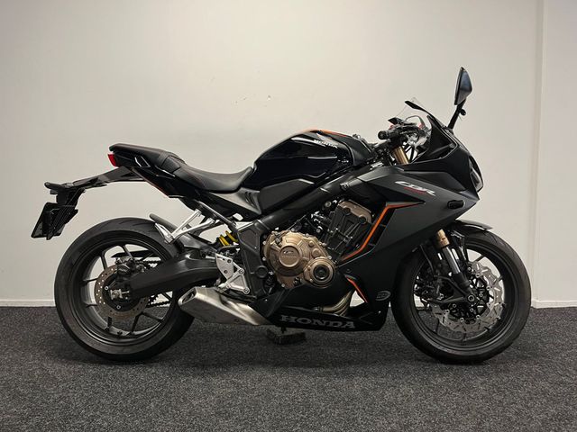 honda - cbr-650-r