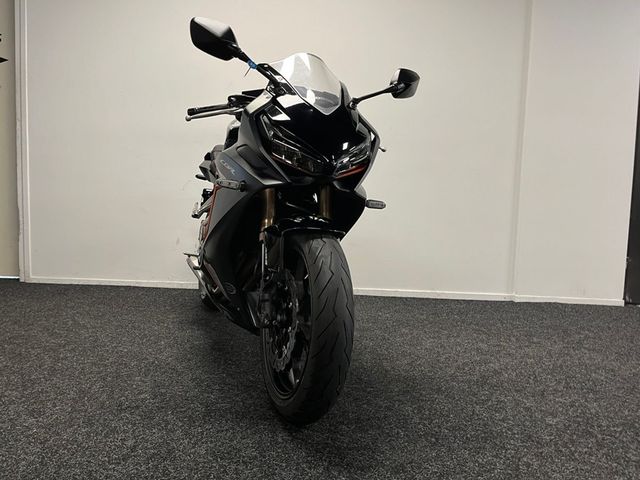 honda - cbr-650-r