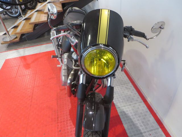 triumph - thruxton-900