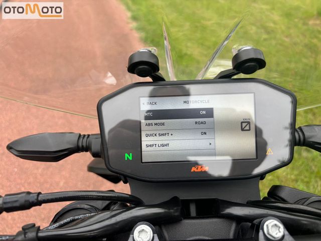ktm - 890-duke