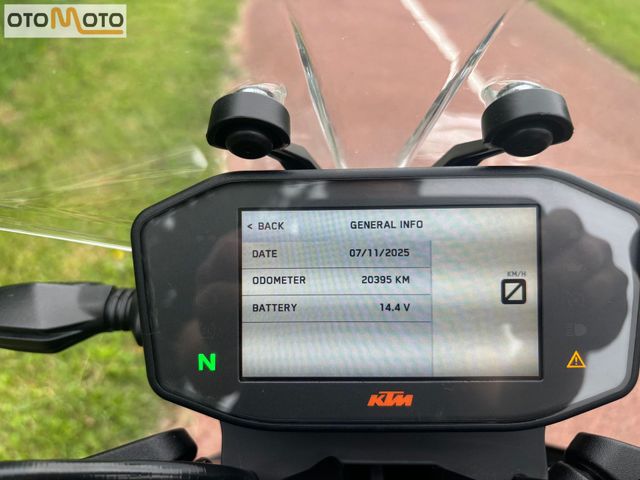 ktm - 890-duke
