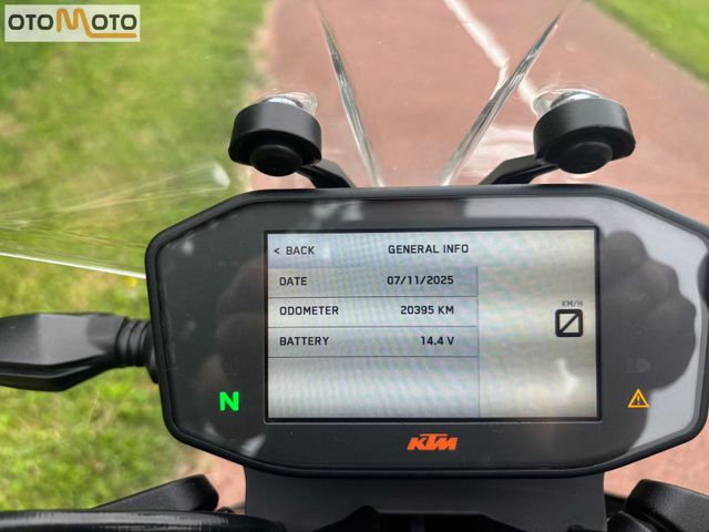 ktm - 890-duke