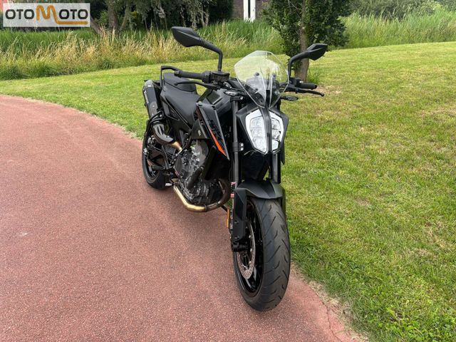 ktm - 890-duke
