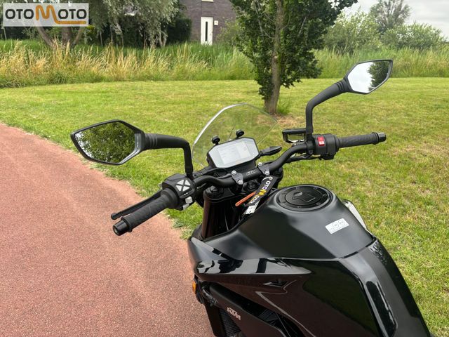 ktm - 890-duke