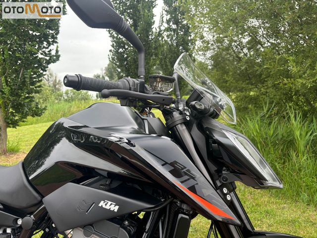 ktm - 890-duke