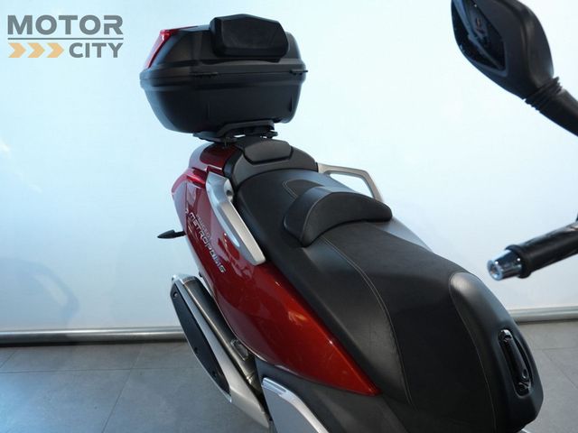 peugeot - metropolis-400