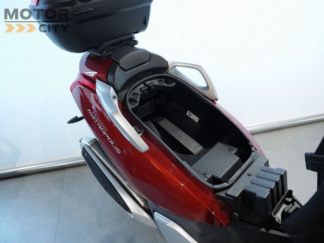peugeot - metropolis-400