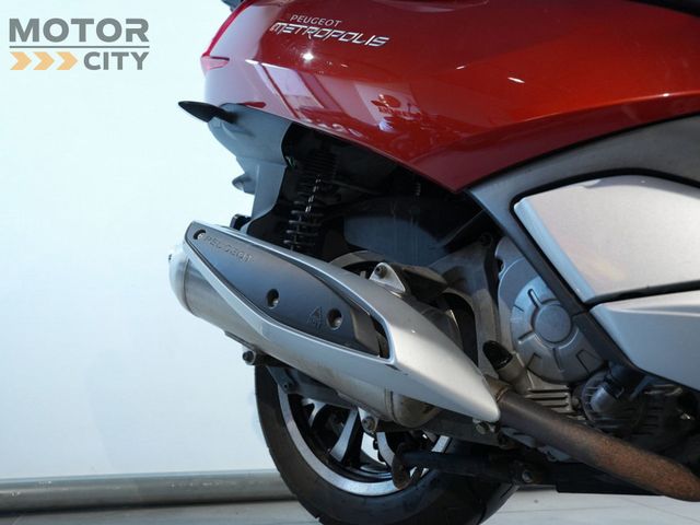 peugeot - metropolis-400