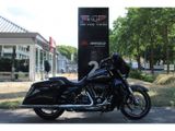 HARLEY-DAVIDSON STREET GLIDE CVO
