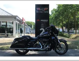 Harley-Davidson Street Glide CVO 2017 occasion