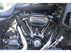 Harley-Davidson Street Glide CVO 2017 occasion – foto 2 van 11