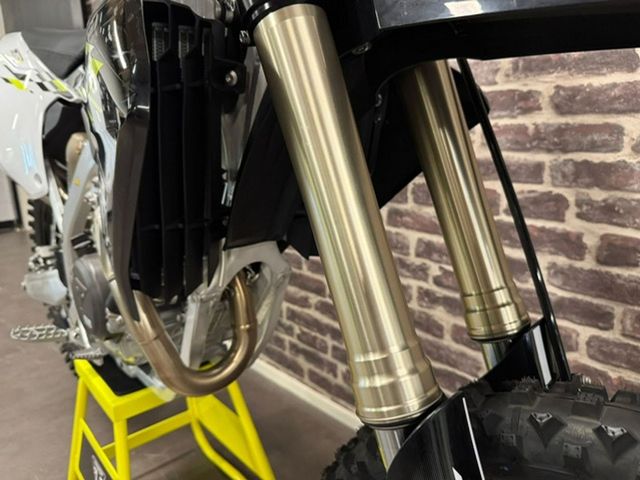 triumph - tf-250-x