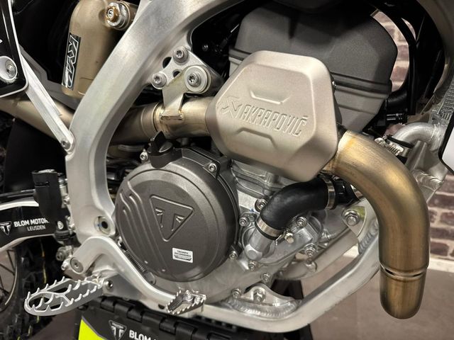 triumph - tf-250-x