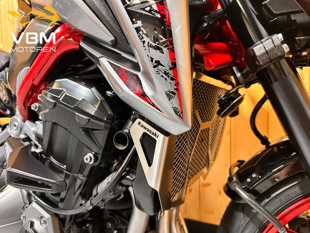 kawasaki - z900