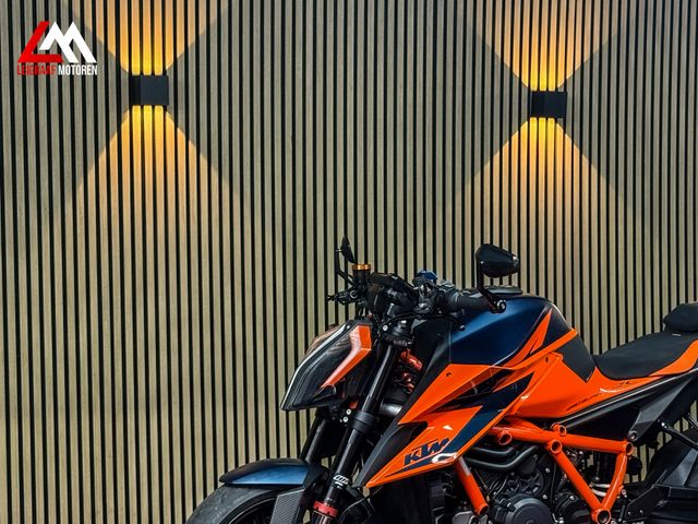 ktm - 1290-super-duke-r