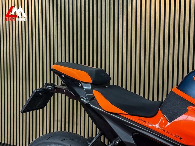 ktm - 1290-super-duke-r