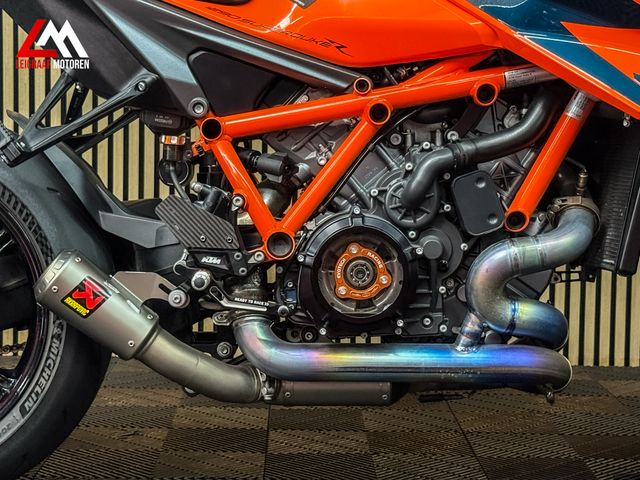 ktm - 1290-super-duke-r