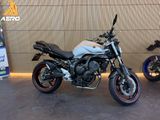 YAMAHA FZ 6 N FAZER