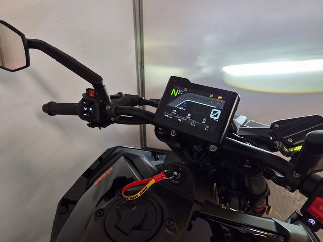 ktm - 790-duke-l