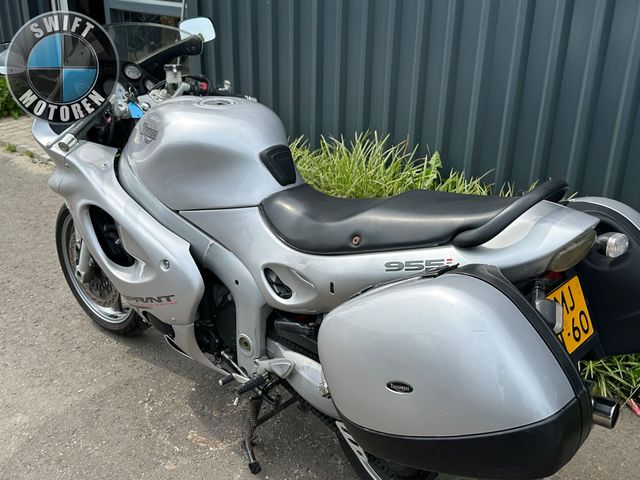 triumph - sprint-st-955