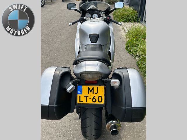 triumph - sprint-st-955