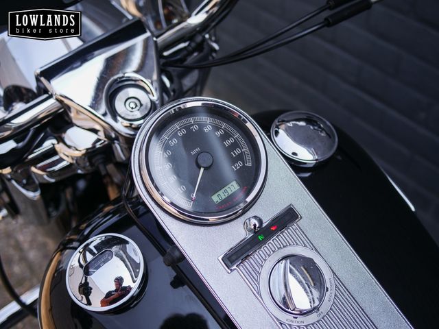 harley-davidson - road-king-flhr