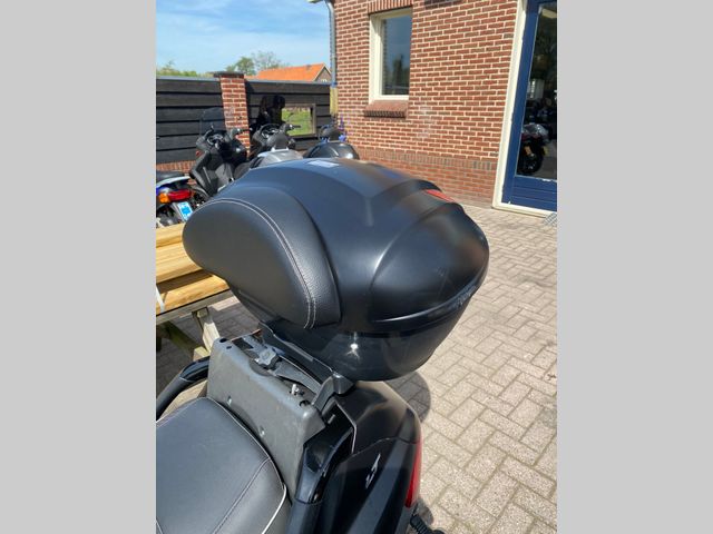 piaggio - mp3-500-lt-sport