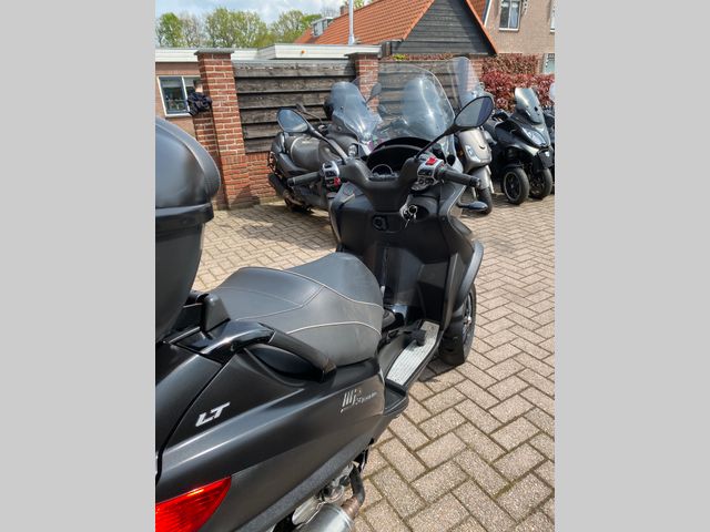 piaggio - mp3-500-lt-sport