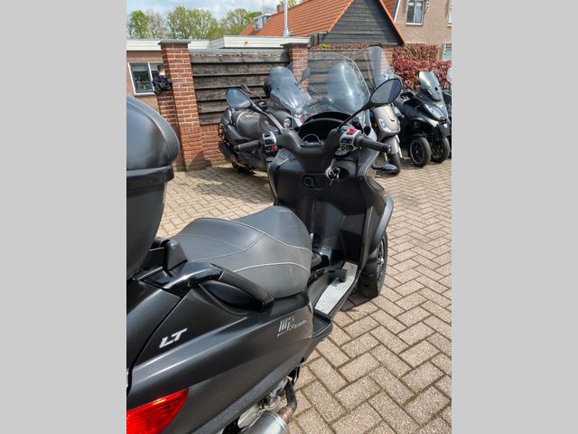 piaggio - mp3-500-lt-sport