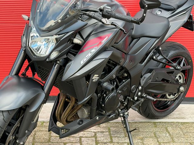 suzuki - gsx-s-750-a