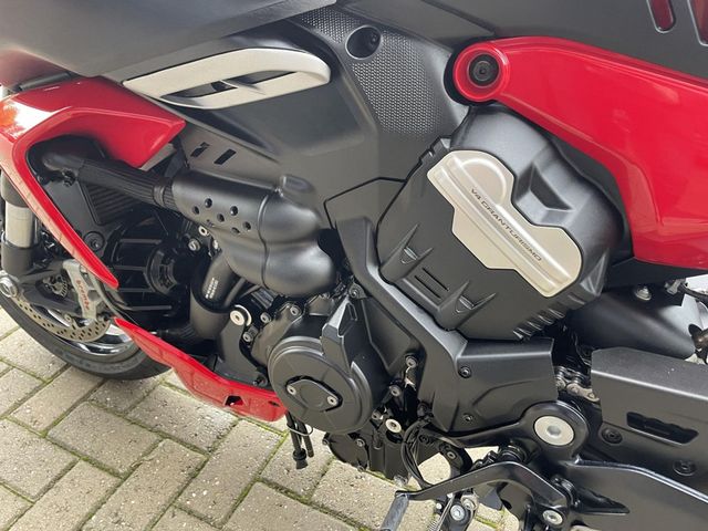 ducati - diavel-v4