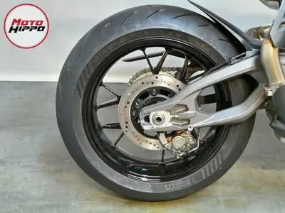 DUCATI HYPERMOTARD V2 – foto 4