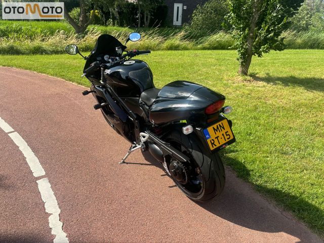 triumph - daytona-955i