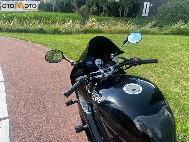 triumph - daytona-955i