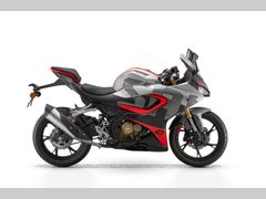 Qjmotor SRK 125 R 2026 nieuw – foto 1 van 8