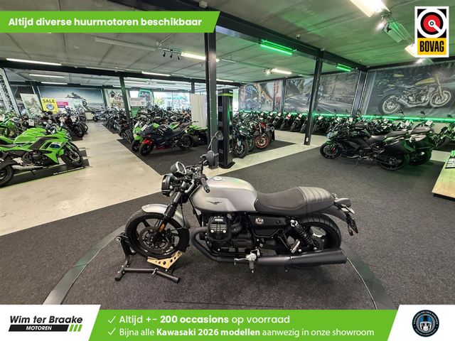 moto-guzzi - v-7-stone
